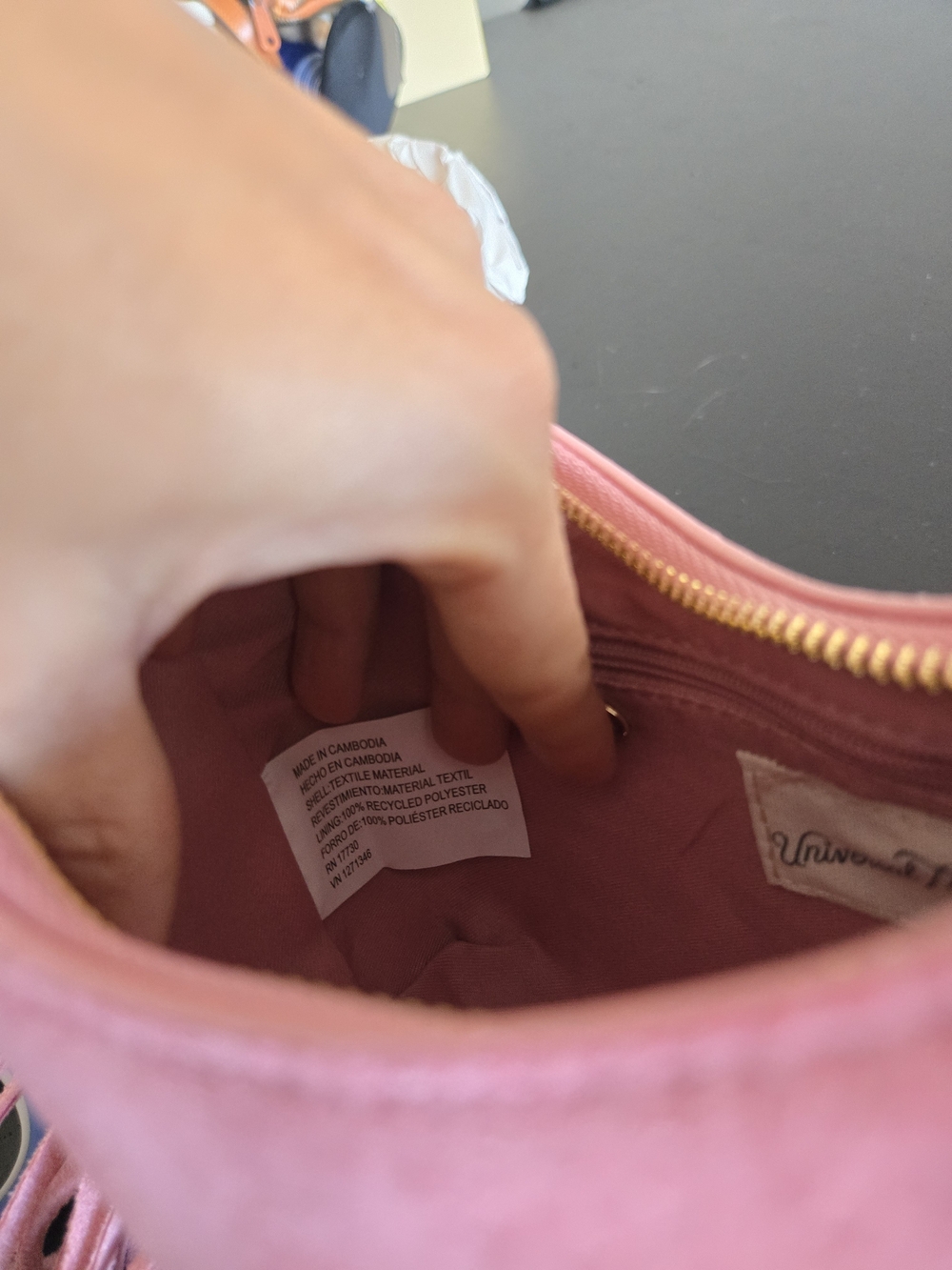 NWT Universal Thread Pink Faux Suede Fringe Crescent Shoulder Bag - Picture 10 of 13